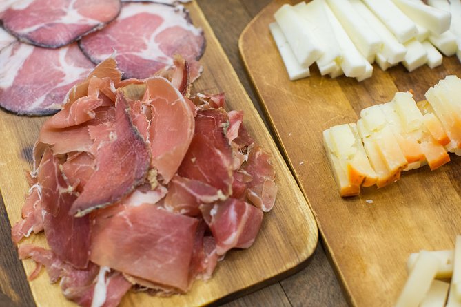 Porto 3-Hour Food and Wine Tasting Tour - Port Wine Tasting