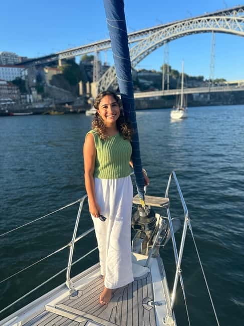 Porto 4H: Charm cruise, wine tasting and vintage van tour - Practical Aspects and Value