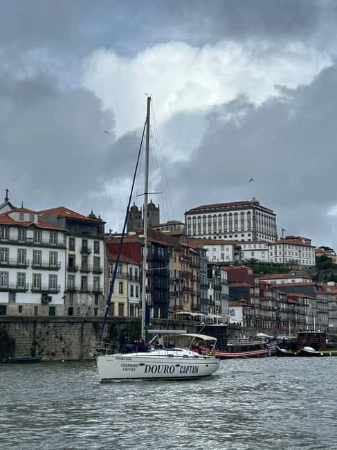 Porto 4H: Charm cruise, wine tasting and vintage van tour - Who Should Consider This Tour?