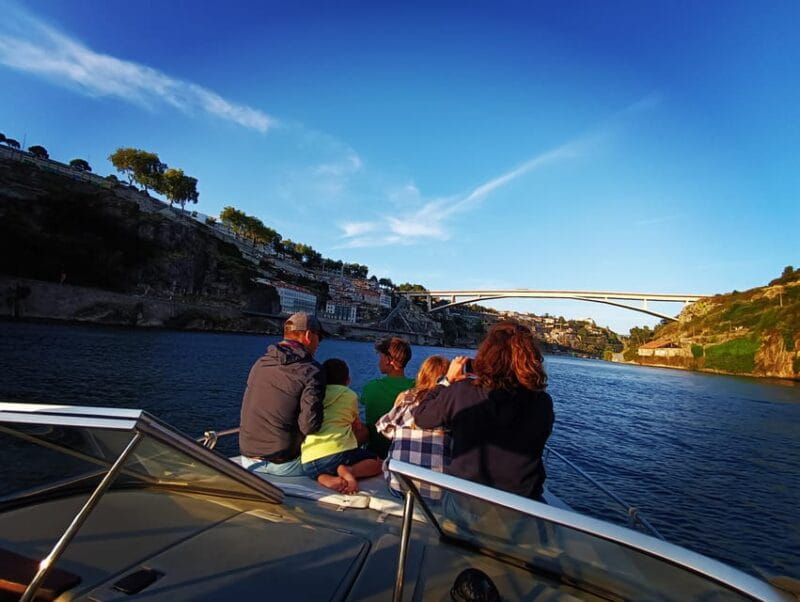 Porto: 6 Bridges and Ribeira Boat Tour with Sunset Option - Key Points / Takeaways