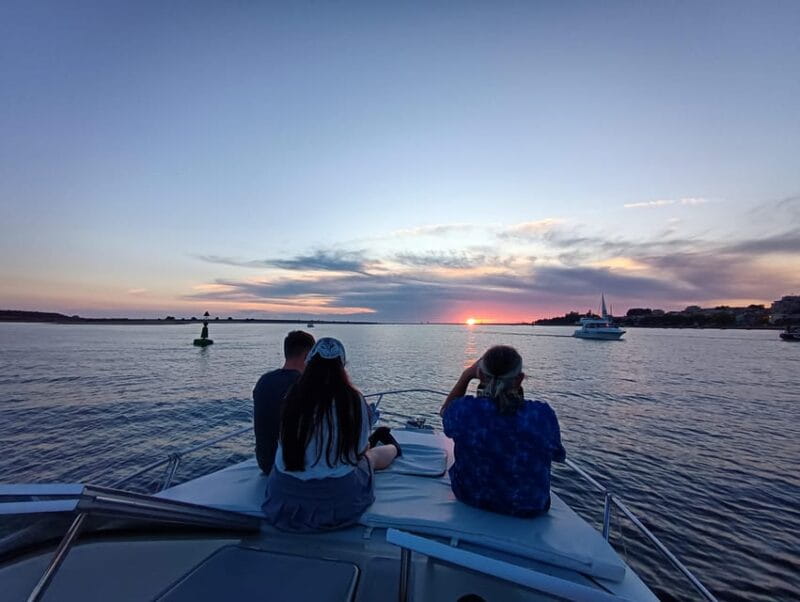 Porto: 6 Bridges and Ribeira Boat Tour with Sunset Option - Final Thoughts: Who Will Enjoy This Experience?