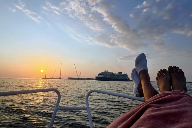 Porto: Boat trip on Douro river , six bridges /Sunset opcion - FAQ