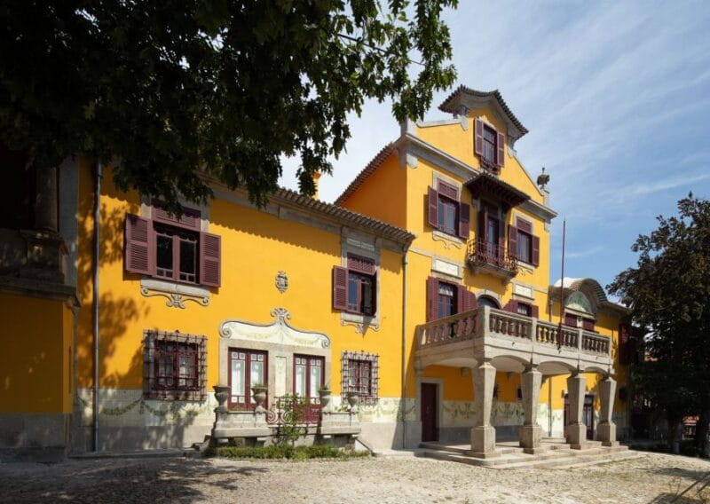 Porto: Casa São Roque Direct Entry Ticket - Discovering Casa São Roque: A Walking Tour of Art and Heritage