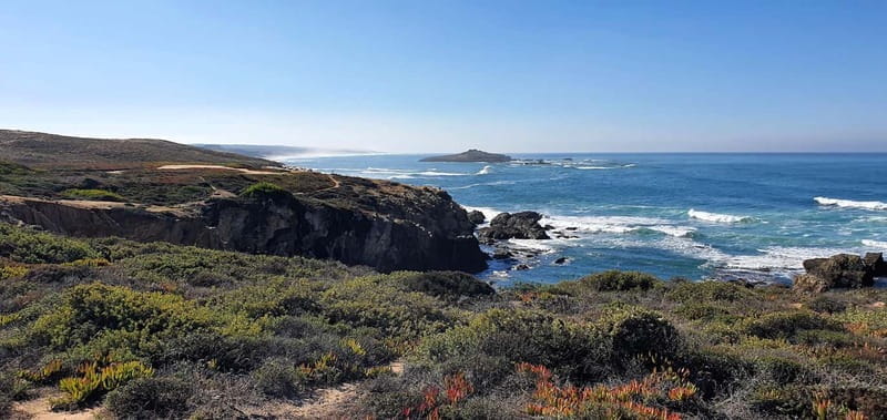 Porto Covo: Guided historical tour of the coast and village - Starting the Journey: Meeting Point and Duration
