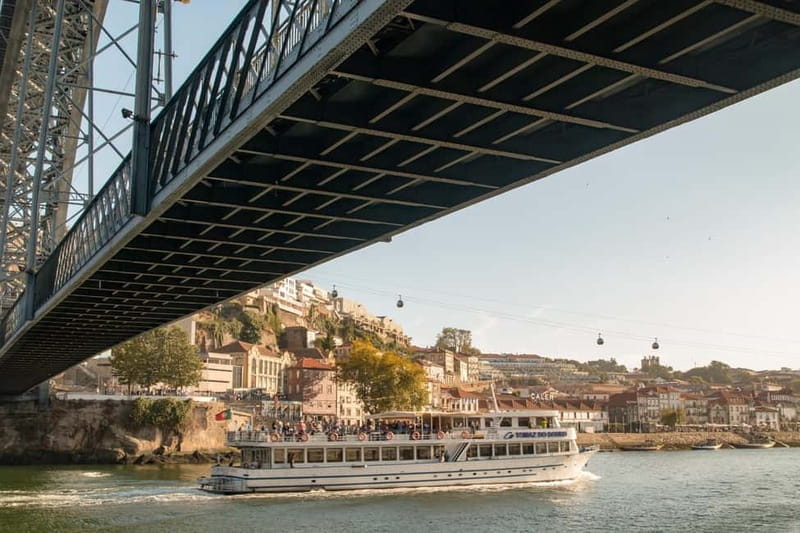 Porto: Cruise with Dinner & Live Music - Key Points / Takeaways
