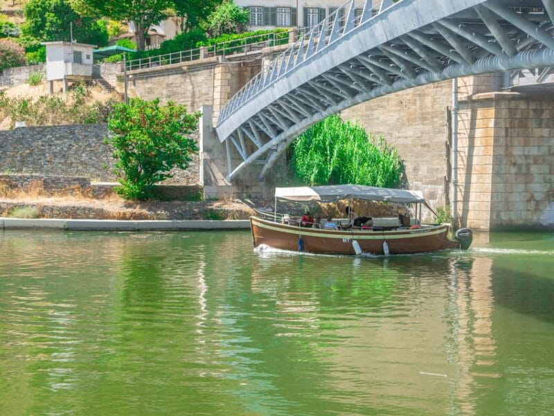 Porto: Douro Valley Private Tour, Tastings, Cruise & Lunch - FAQs