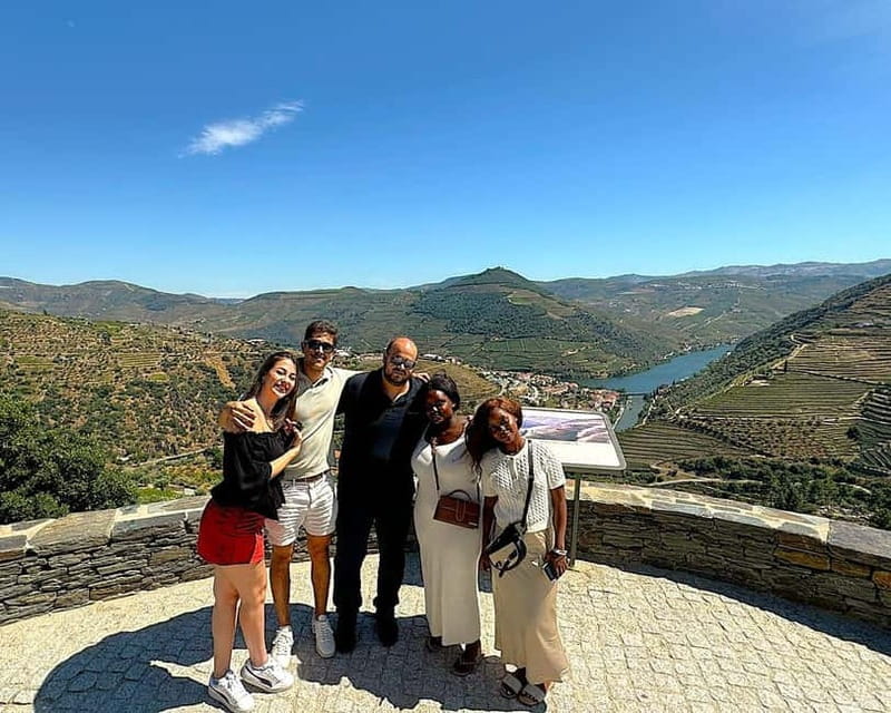 Porto: Douro Valley Tour with 3 Wineries and Lunch - The Meal: A Highlight of Authentic Regional Cuisine