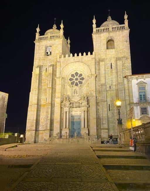Porto: Fado Show with Dinner and City Tour by Night - Discovering Porto’s Night Charm: An Overview