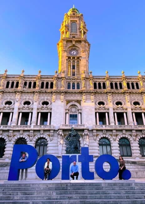 Porto: Fado Show with Dinner and City Tour by Night - The Heart of the Experience: Dinner and Fado Show