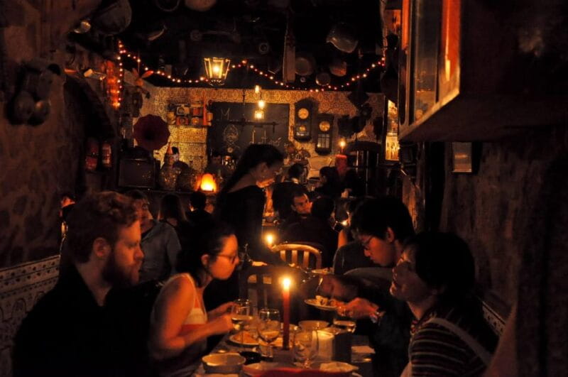 Porto: Fado Show with Dinner in a Traditional Fado House - An In-Depth Look at the Experience