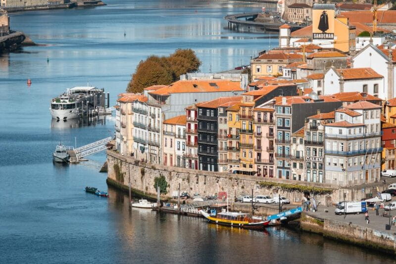 Porto: Flexible Walking Tour in Historic Center - Climb to Vitória Belvedere: For the Best City Views