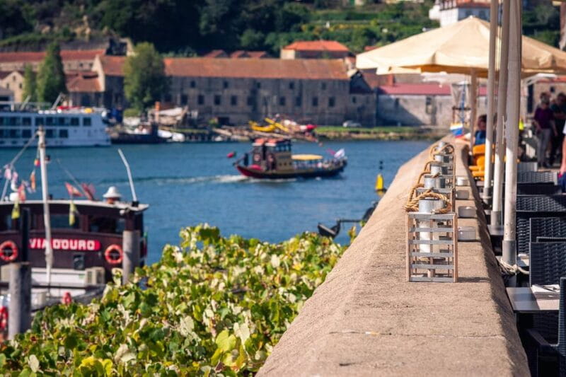 Porto: Flexible Walking Tour in Medieval Area - FAQ