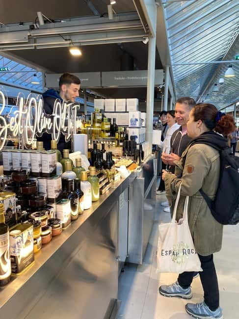 Porto: Gastronomic Food & Wine Tour - Premium Small Group - Market and Food Tastings: A Feast for the Senses