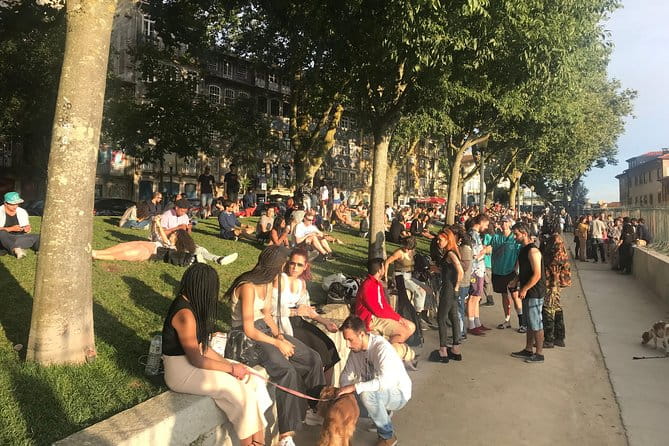 Porto Half-Day Private Tour with Tuk Tuk and Lello Bookstore - The Lello Bookstore: A Literary and Architectural Treasure