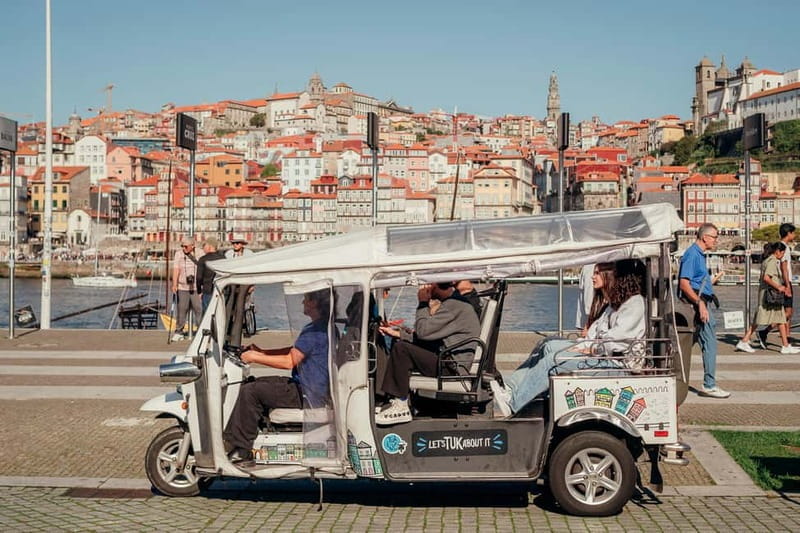 Porto Half Day Tuk Tuk Tour Clérigos, Seaside and Viewpoints - The Itinerary Breakdown: What You Can Expect from Each Stop