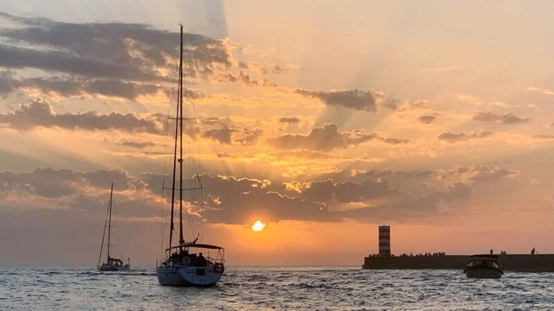 Porto: Port Wine Sunset Boat Tour - Who this tour suits best