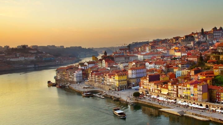 Porto: Port Wine Tour with 7 Port Tastings - Discover Portos Port Wine Scene: A Deep Dive into the 7 Tasting Tour