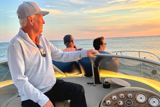 Porto PRIVATE Boat Tour: Bridges, River Mouth & SUNSET - FAQ Section