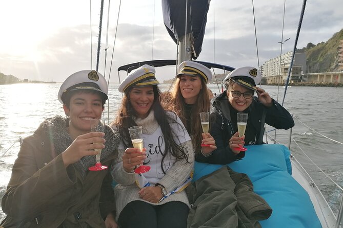 Porto Private Douro River Cruise Up to 8 People and Sunset Option - Sailboat Excursion and Cruise