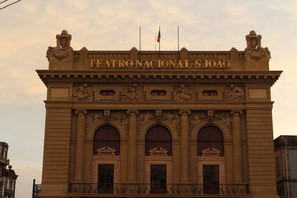 Porto: Private Full-Day Tour - Cancellation and Booking Policy