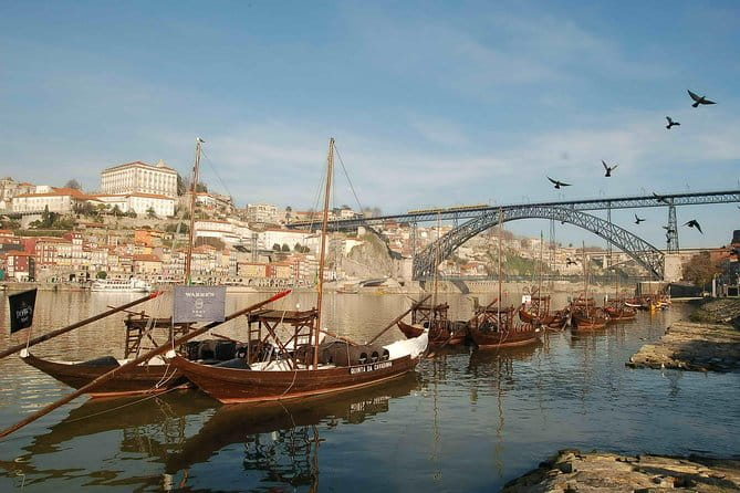 Porto Private Tour from Lisbon - Starting Point: Hotel Pickup and the Comfort of Private Transport