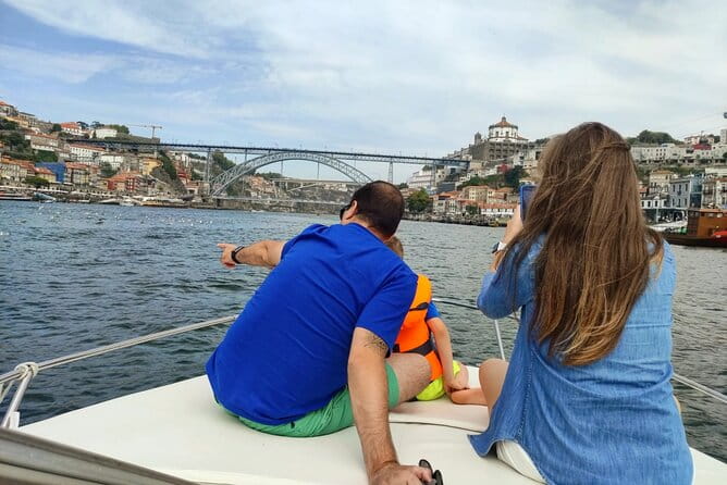 Porto: Private Tour to D. Luís Bridge (1h), group price up to 6px - Starting Point: Douro Marina and the Journey Ahead
