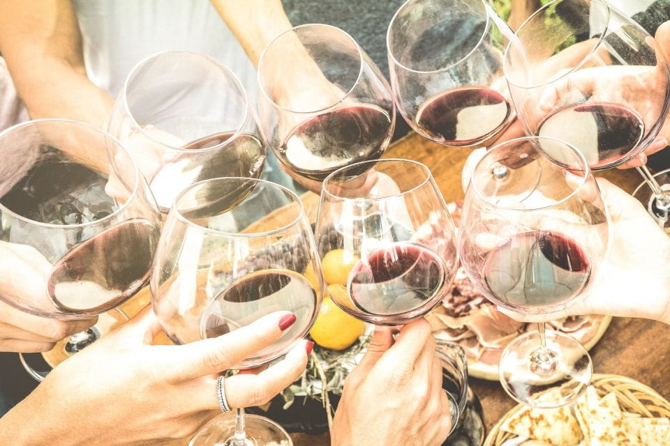 Porto: Private Tour - Wineries, Tastings, Picnic, Boat Trip - Key Points