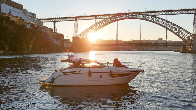 Porto: Private Yacht Cruise with Local Wines & Snacks - Exploring the Experience: How It All Comes Together