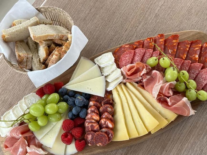 Porto: Private Yacht Cruise with Local Wines & Snacks - Price and Logistics: Is It Worth It?