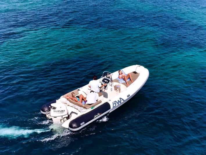 Porto Rotondo:Stylish & Comfortable Dinghy. Requires licence - What’s Included and What’s Extra