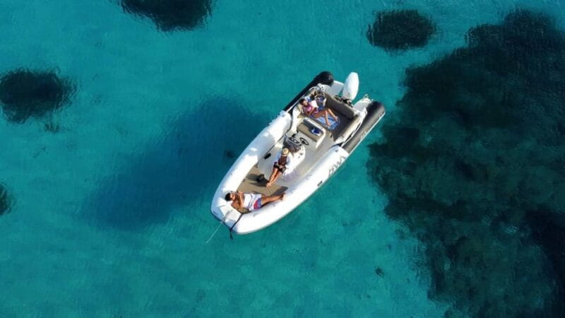 Porto Rotondo:Stylish & Comfortable Dinghy. Requires licence - Frequently Asked Questions