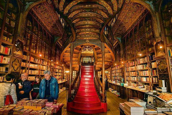 Porto Small Group City Tour With Lunch, Wine Tasting and Cruise - Porto City Walking Tour