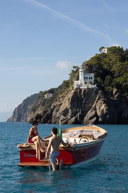 Portofino: Boat Tour with Corvetta 24 - Exploring the Coast from the Deck of Corvetta 24