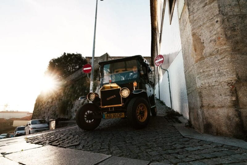 Porto:Private Tour of the Historic City in a Classic Ford T - Key points / Takeaways