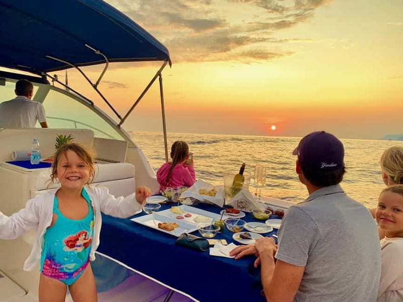 Portovenere & Its Islands: Shared Sunset Tour with Aperitivo - Key Points / Takeaways