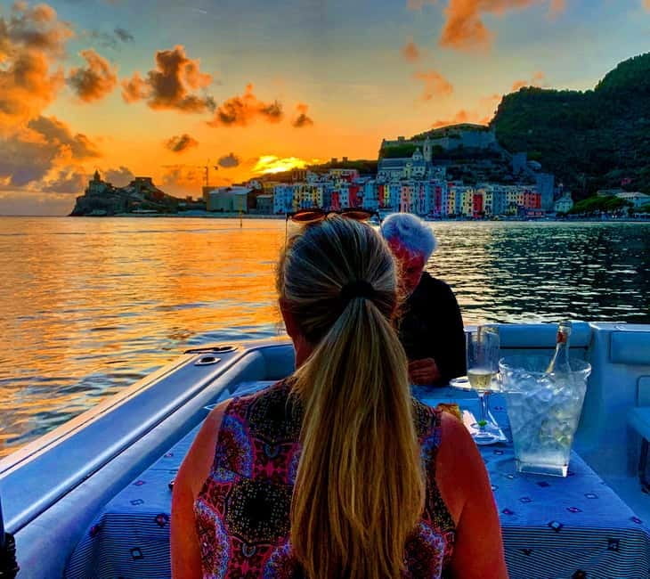 Portovenere & Its Islands: Shared Sunset Tour with Aperitivo - What to Expect on the Cruise