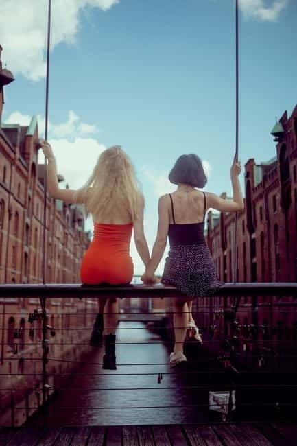 Portrait shoot in Hamburg  your private walk with a professional photographer - Who Should Avoid or Be Cautious