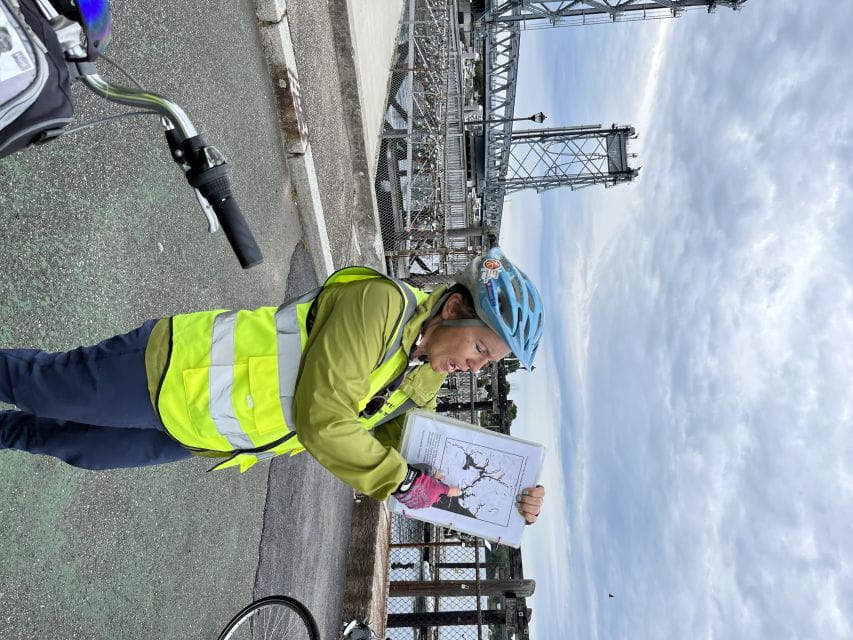 Portsmouth: Historic Neighborhoods Guided Bike Tour - Group Size and Language