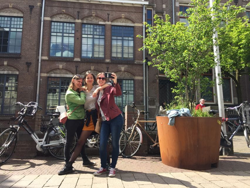 Potsdam: Murder Crime Game Self-Guided Interactive Tour - Required Equipment