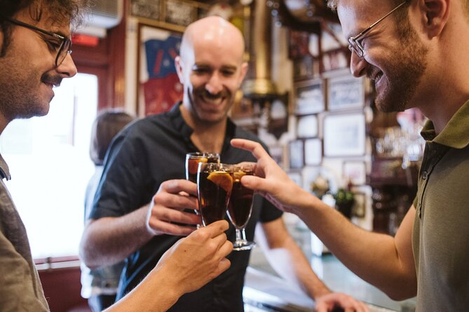Prado Museum Tour & Lunch at the Oldest Restaurant in the World - Meeting and Pickup