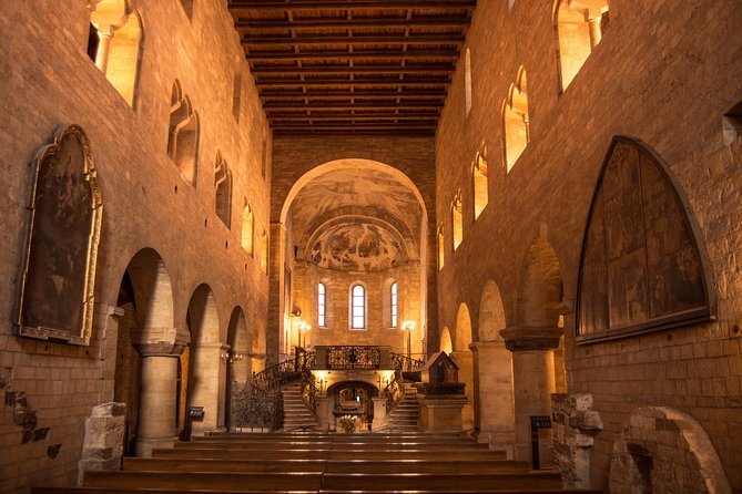 Prague 3-Hour Afternoon Walking Tour Including Prague Castle - Discovering Mala Strana