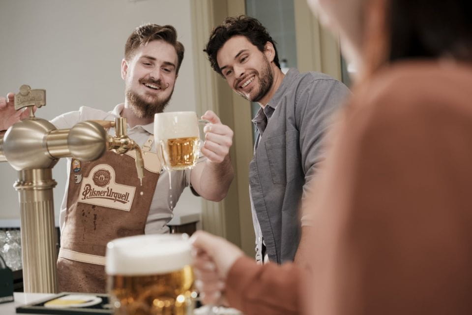 Prague: Beer Pouring Class at Pilsner Urquell Experience - Customer Feedback