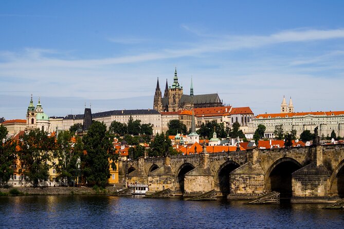 Prague Castle Tour With the Best Panoramic Views of the City - Key Points