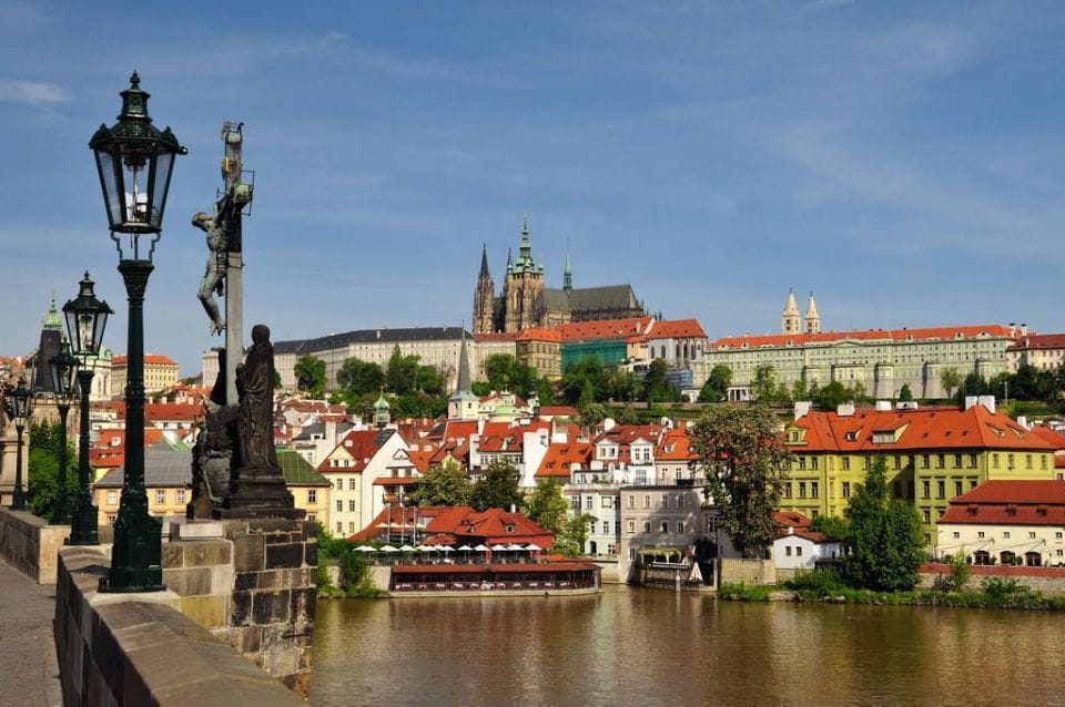Prague Highlights 3-Hour Bus and Walking Tour - Customer Feedback