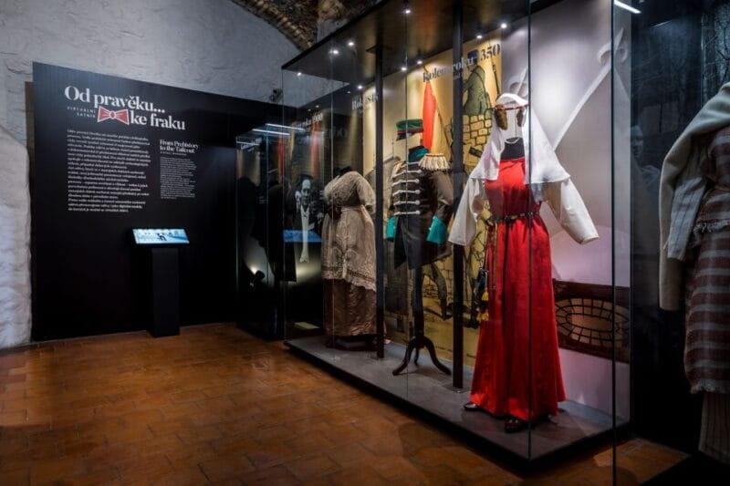 Prague: House at the Golden Ring Entry Ticket - Key Points / Takeaways