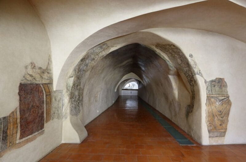 Prague: House at the Golden Ring Entry Ticket - Who Will Benefit From This Experience?