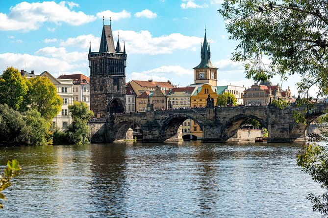 Prague in One Day by a Car - Excellent opportunity to see all the sights - FAQ