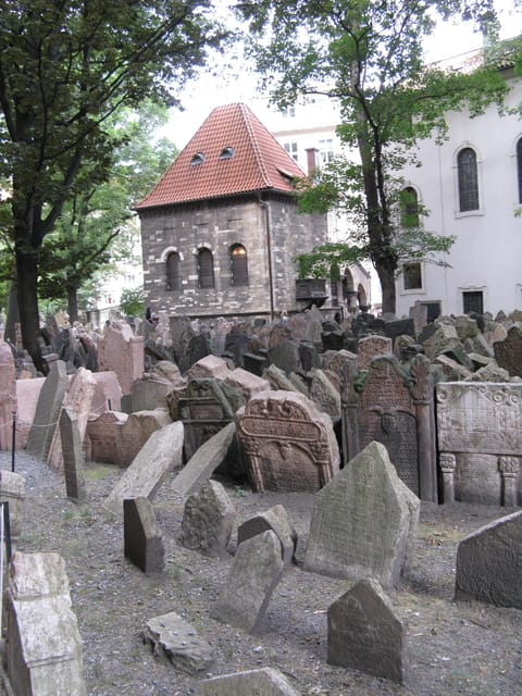 Prague: Jewish Quarter and Museum Guided Tour - Exploring Prague’s Jewish Quarter: An Authentic Experience