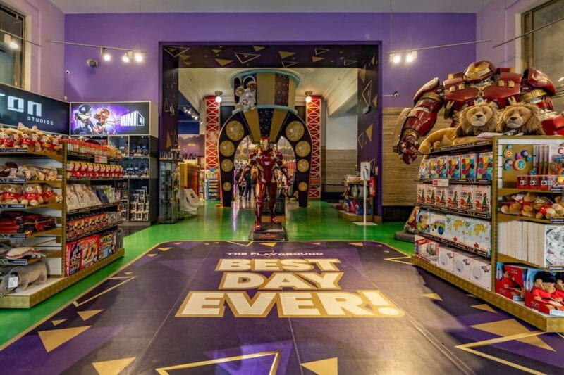 Prague: Mirror Maze Entry Family Ticket - Who is This Experience Best For?