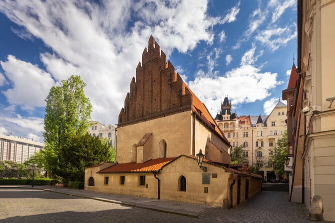 Prague Old Jewish Quarter and Spanish Synagogue Private Tour - Key Points / Takeaways